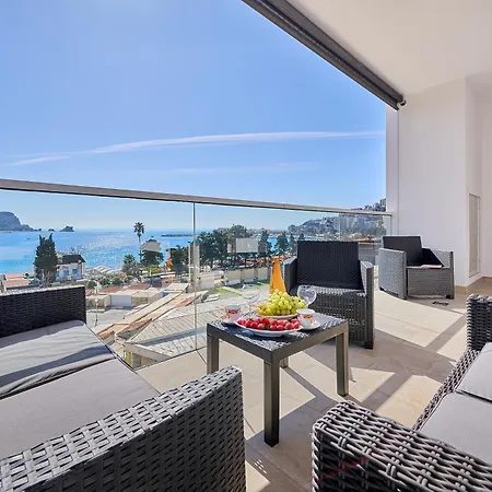 Tre Canne, Private 2-bedroom In דירה בודווה