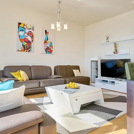 Appartamento Tre Canne, Private 2-bedroom In Budua