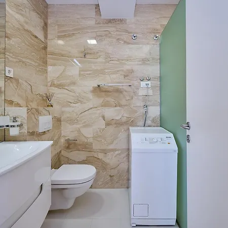 Tre Canne, Private 2-bedroom In *